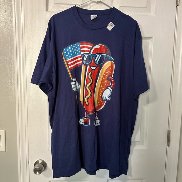 4th of July 🇺🇸 Hotdog Graphic Shirt, NWT Navy Blue Adult 3XL - Picture 2 of 5
